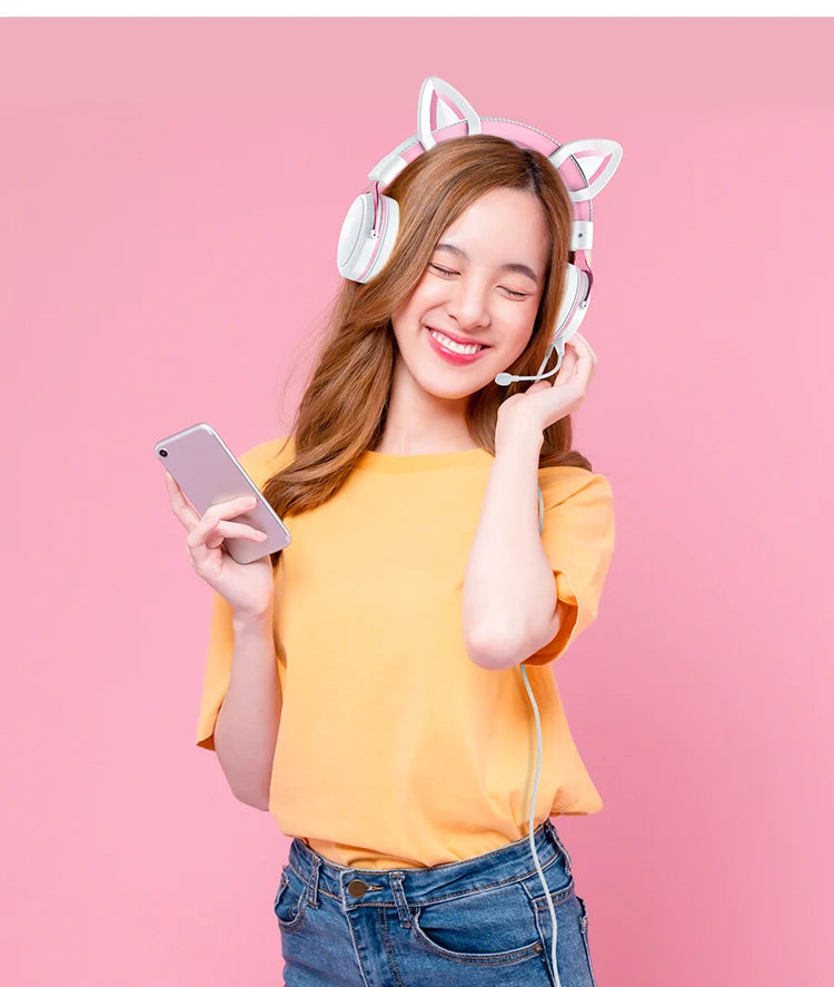 Onikuma RGB Cat Ear Gaming Headset – Pink Noise Cancelling Headphones with Mic & LED Lights