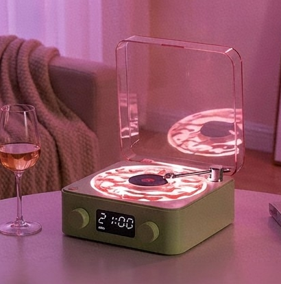 Aesthetic Retro Vinyl Turntable Speaker with RGB Glow & 360° Sound